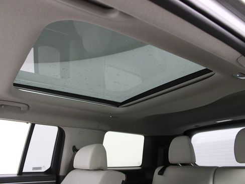 Used 2025 Hyundai Santa Fe Limited image 38