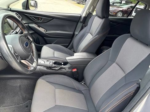 Used 2022 Subaru Crosstrek 2.0i Premium AWD/4WD image 8