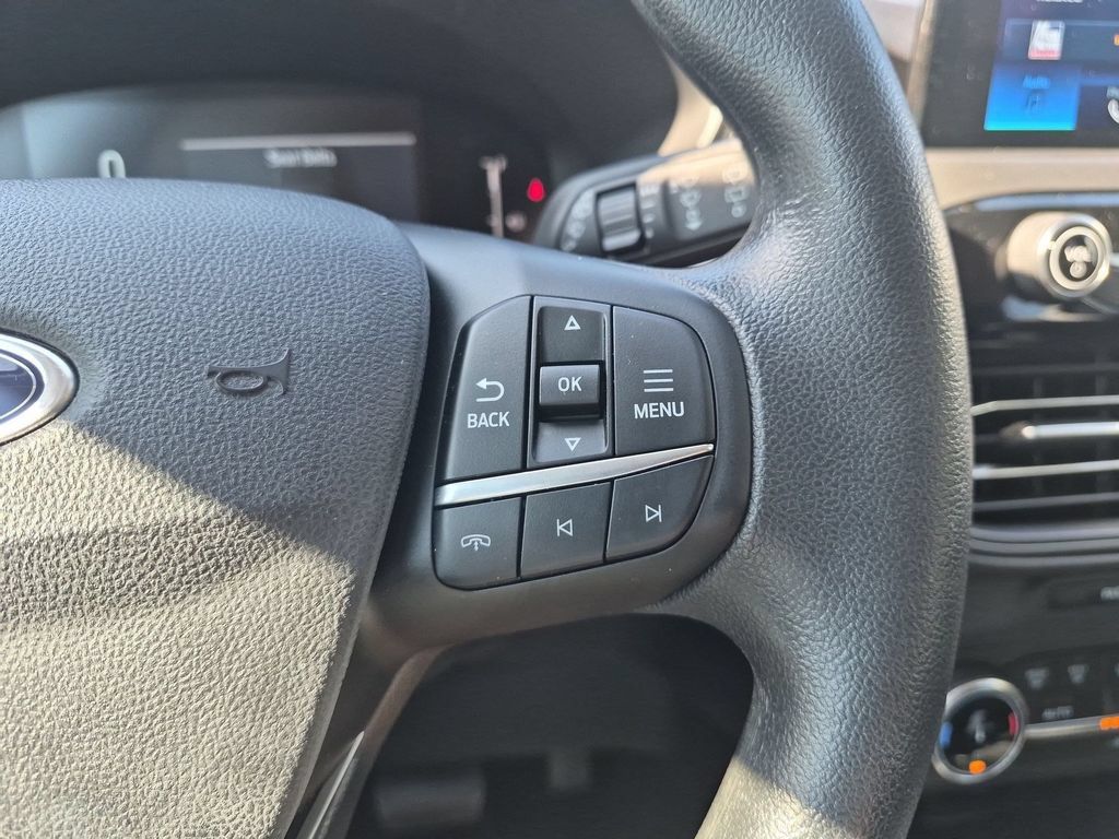 Used 2025 Ford Escape Active FWD image 19