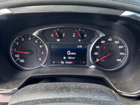 Used 2024 Chevrolet Blazer LT w/ Convenience Package FWD image 7