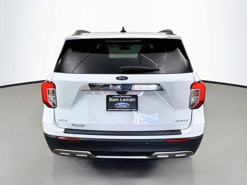 Used 2021 Ford Explorer XLT w/ Equipment Group 202A AWD/4WD image 6