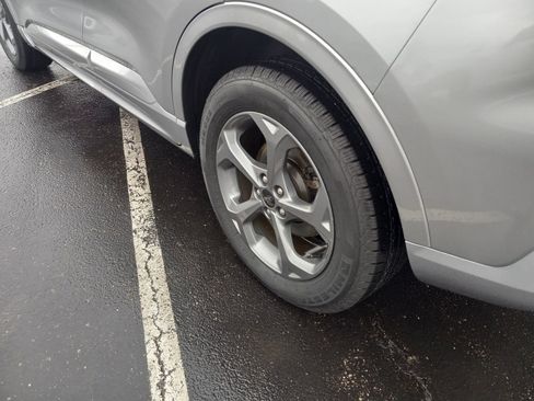 Used 2024 Ford Escape ST-Line image 10