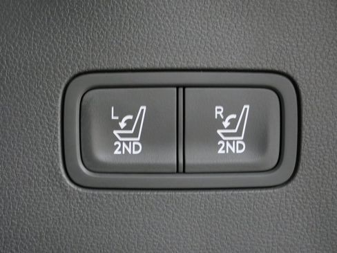 Used 2025 Hyundai Santa Fe SEL image 29