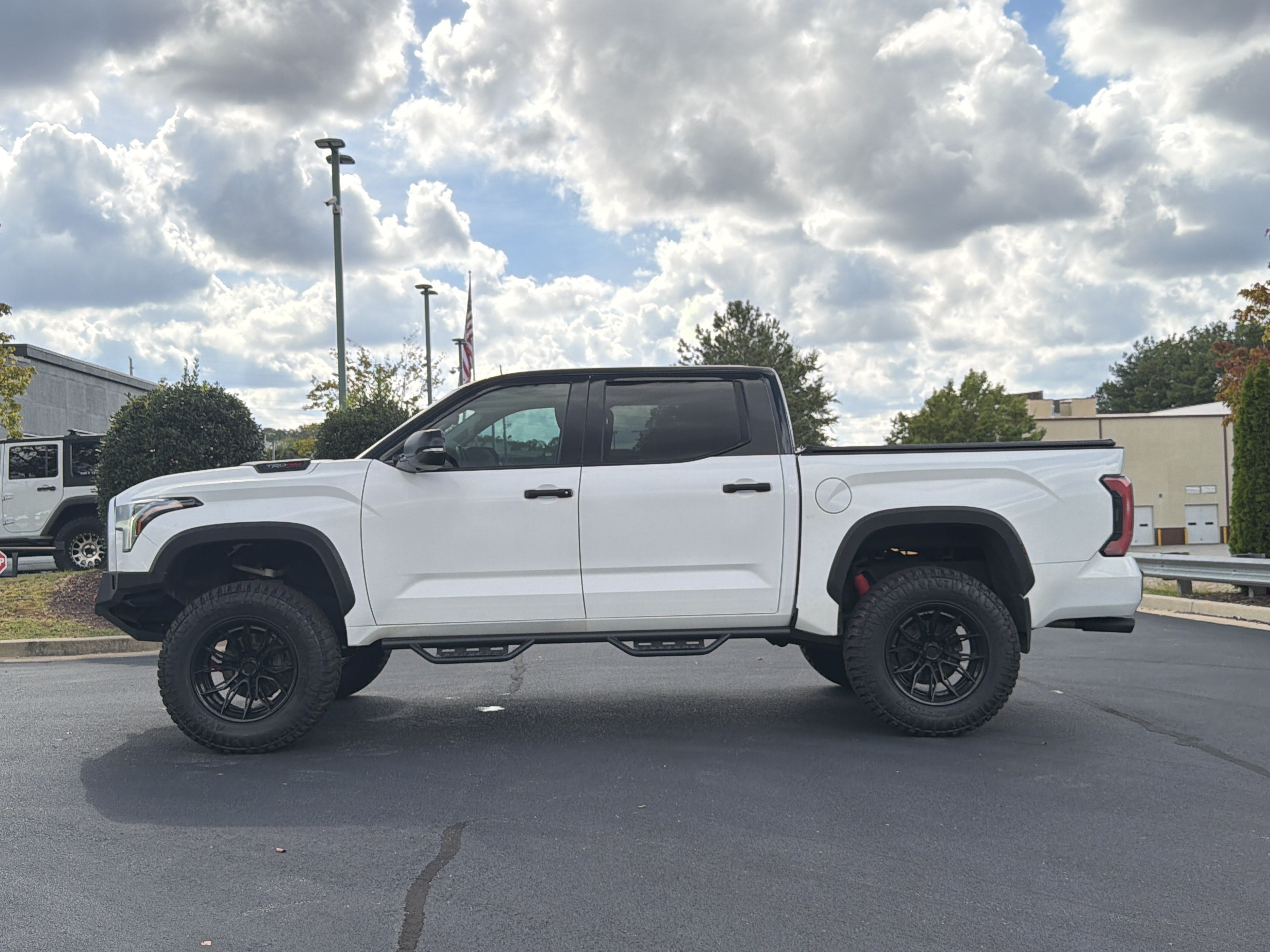 Used 2022 Toyota Tundra TRD Pro AWD/4WD image 11