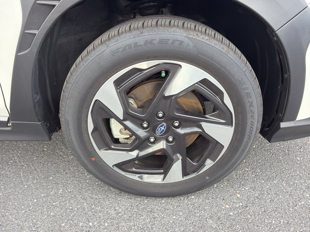 Certified 2025 Subaru Crosstrek 2.5i Limited w/ Crosstrek Mirror Package AWD/4WD image 10