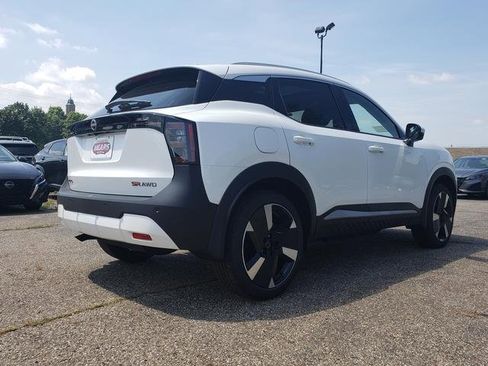 New 2025 Nissan Kicks SR w/ SR Premium Package image 7