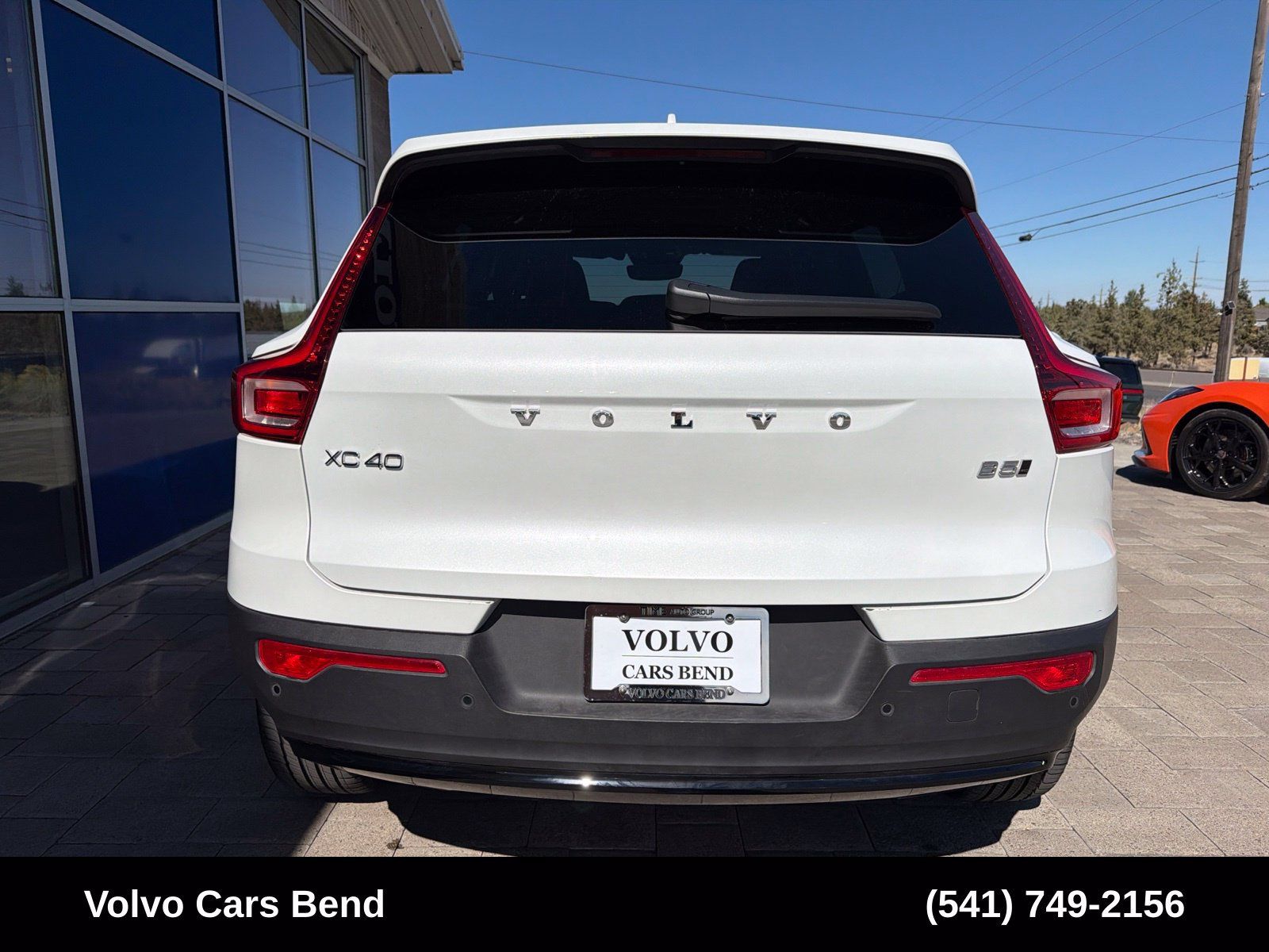 Used 2026 Volvo XC40 B5 Plus AWD/4WD image 5