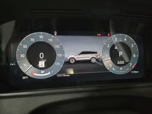 New 2026 Land Rover Range Rover Velar Dynamic SE image 17