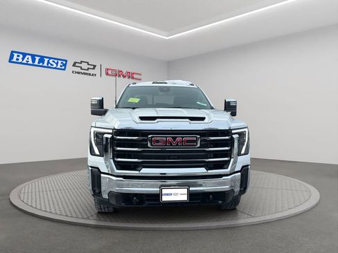 New 2026 GMC Sierra 2500 SLT w/ SLT Convenience Package image 3