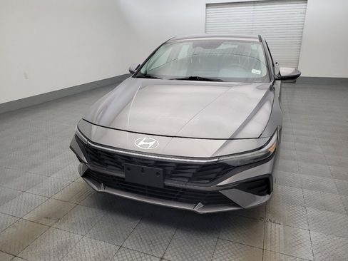 Used 2024 Hyundai Elantra SEL FWD image 15