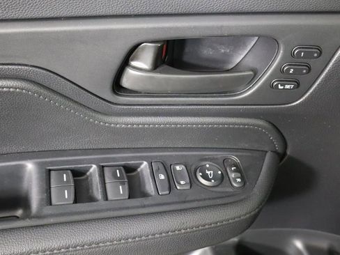 Used 2025 Honda Odyssey Sport-L image 19