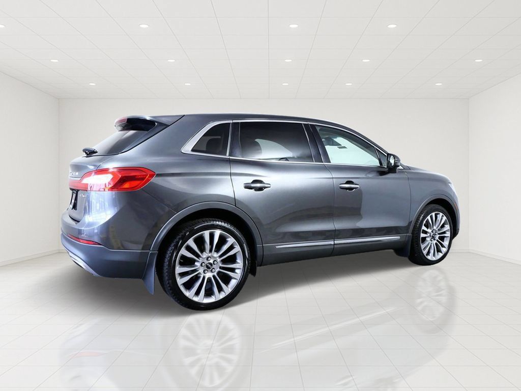 Used 2018 Lincoln MKX Reserve w/ Canadian Touring Package AWD/4WD image 6