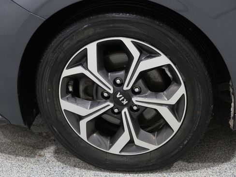 Used 2020 Kia Forte LXS image 20