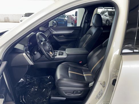 Used 2024 MAZDA CX-90 Plug-In Hybrid w/ Premium Plus image 19