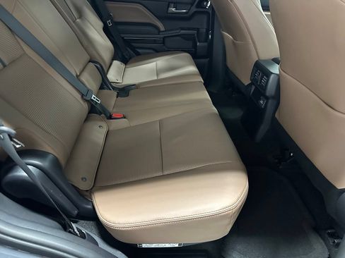 Used 2026 Toyota 4Runner Limited AWD/4WD image 52