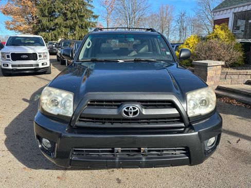 Used 2007 Toyota 4Runner Limited AWD/4WD image 9