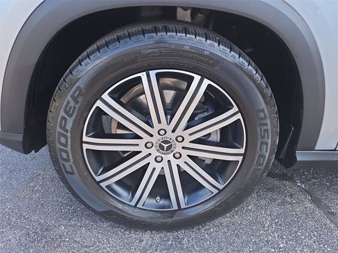 Certified 2025 Mercedes-Benz GLE 350 GLE 350 image 9