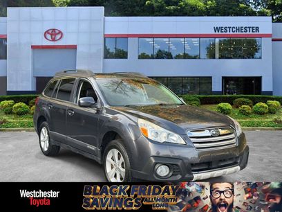Used 2013 Subaru Outback 3.6R Limited w/ Illumination Pkg 2