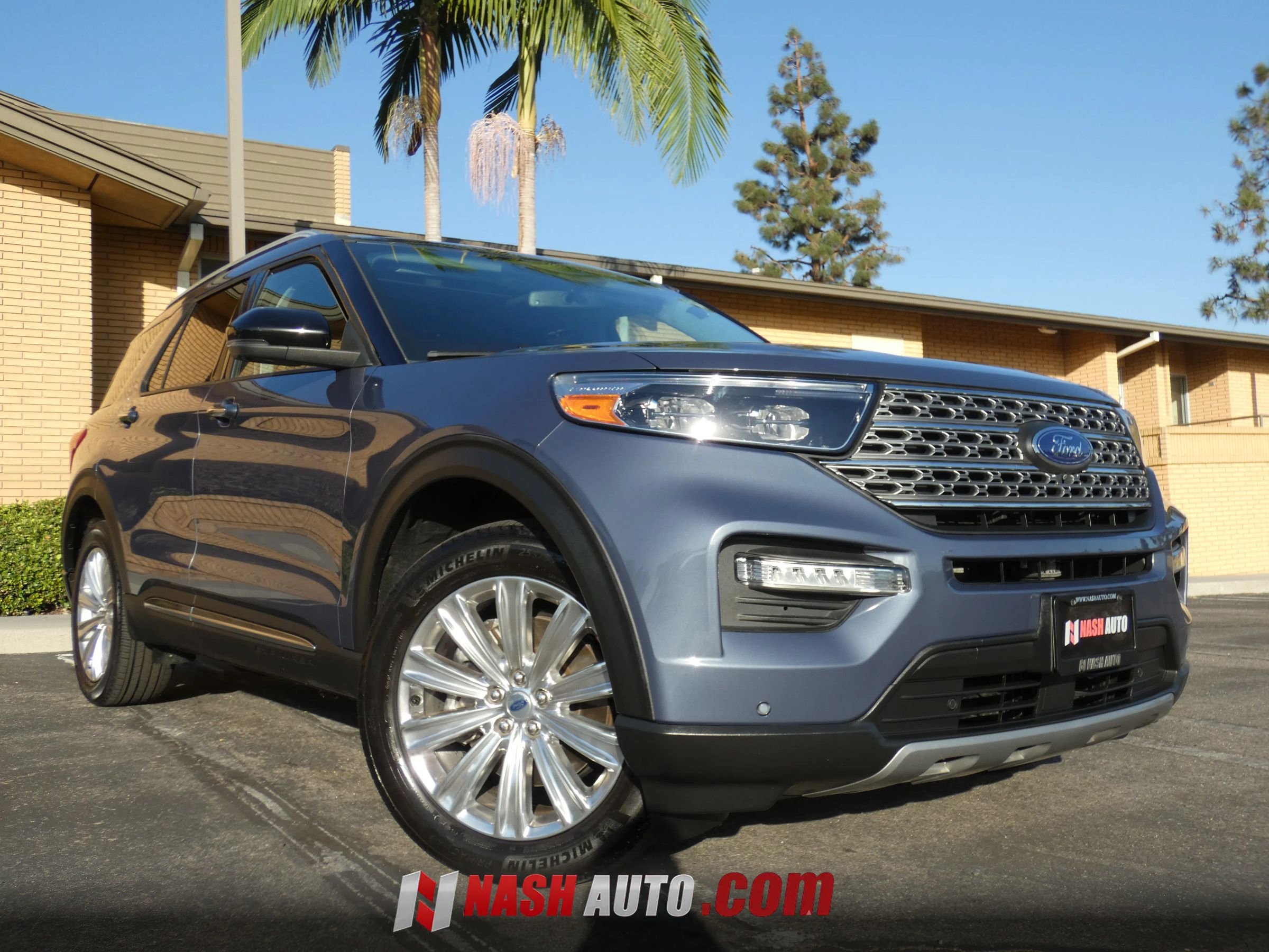Used 2021 Ford Explorer Limited AWD/4WD image 5