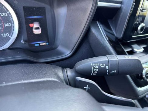 Used 2022 Toyota Corolla SE image 23