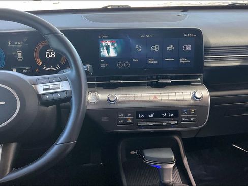 Certified 2024 Hyundai Kona SEL image 6