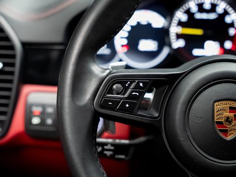 Used 2023 Porsche Cayenne Turbo GT image 44