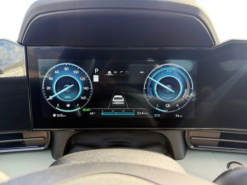 New 2025 Hyundai Elantra Limited w/ Cargo Package image 18