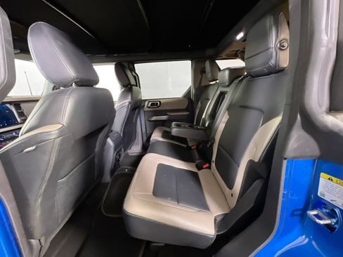 Used 2021 Ford Bronco Wildtrak image 24