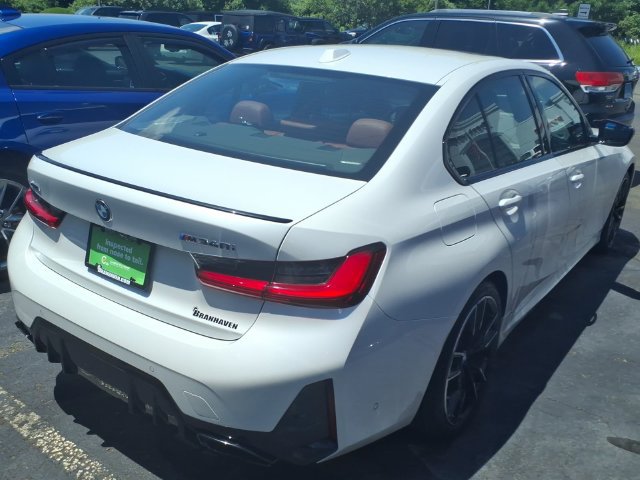 Used 2023 BMW M340i xDrive w/ Premium Package AWD/4WD image 5