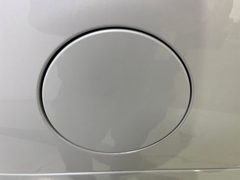 Used 2017 Cadillac Escalade Platinum image 45