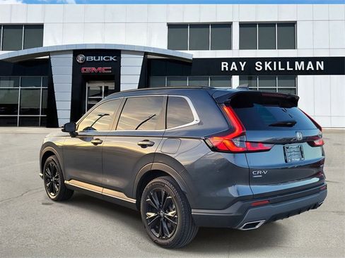 Used 2023 Honda CR-V Sport Touring image 4