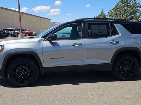 New 2026 GMC Terrain Elevation w/ Black Edition AWD/4WD image 5