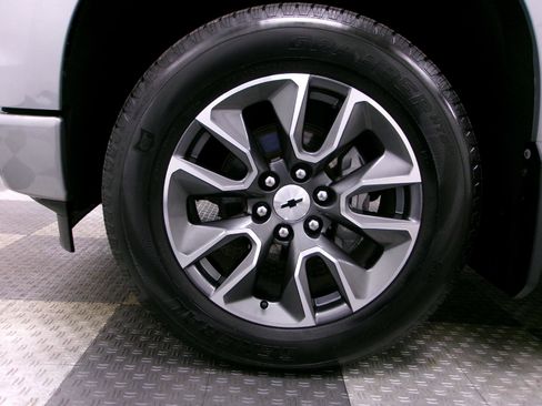 Used 2024 Chevrolet Silverado 1500 RST w/ Protection Package image 15