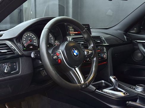 Used 2018 BMW M4 Coupe RWD image 14