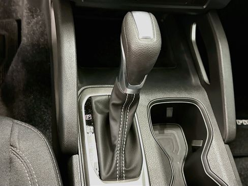 Used 2025 Nissan Frontier SV AWD/4WD image 24