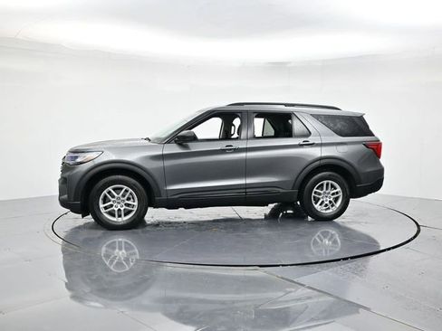 New 2026 Ford Explorer Active image 7