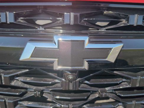 Used 2025 Chevrolet Traverse RS w/ LPO, Floor Liner Package image 32