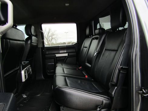 Used 2020 Ford F350 Lariat image 41