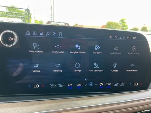 New 2026 Chevrolet Suburban High Country AWD/4WD image 24