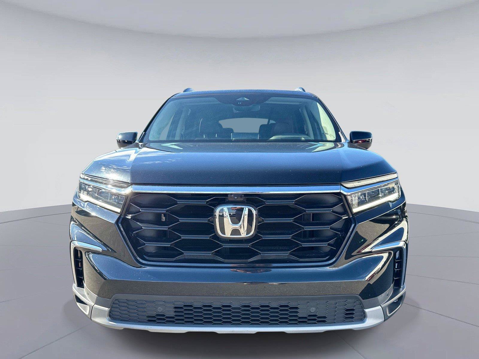 Certified 2024 Honda Pilot Elite image 9