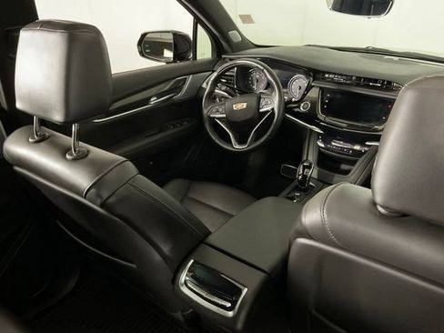 Used 2024 Cadillac XT6 Sport w/ Technology Package AWD/4WD image 28