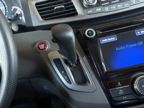 Used 2015 Honda Odyssey EX image 29
