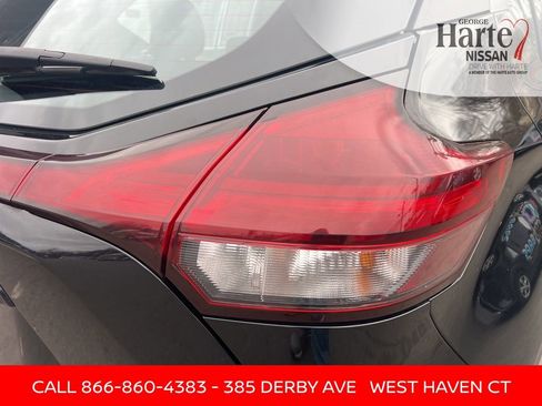 Certified 2024 Nissan Kicks SR image 16