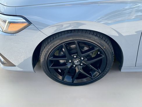 Used 2024 Honda Civic Sport image 33