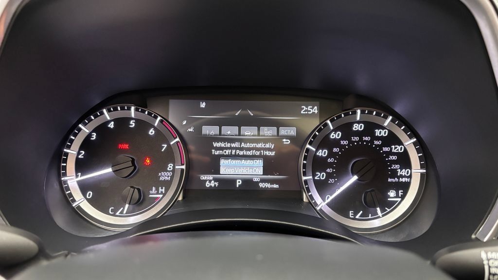 Used 2024 Toyota Highlander XLE AWD/4WD image 20