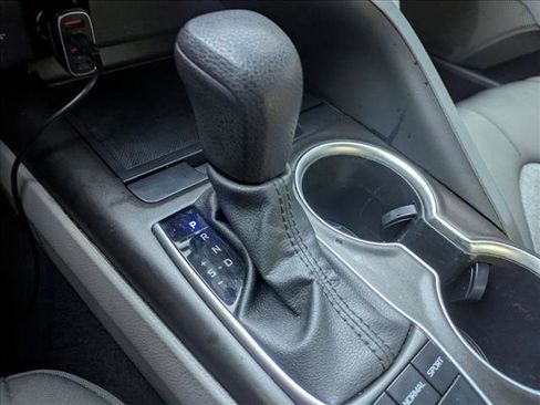 Used 2023 Toyota Camry LE image 12