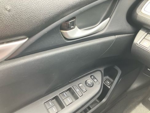 Used 2018 Honda Civic LX image 36