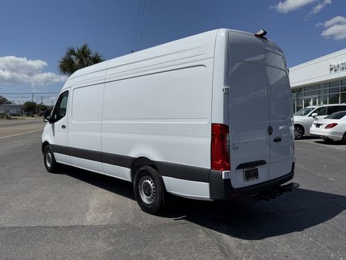 New 2025 Mercedes-Benz Sprinter 2500 image 3