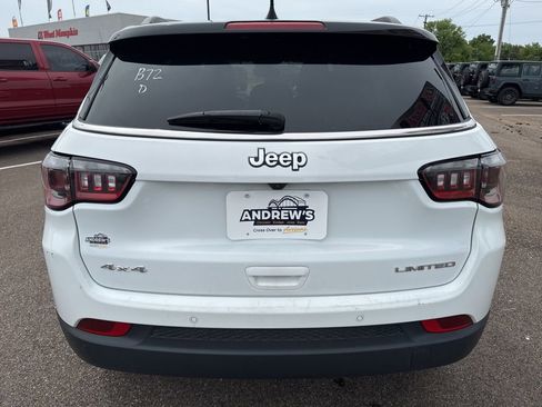 Used 2025 Jeep Compass Limited AWD/4WD image 6