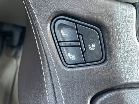 Used 2019 Chevrolet Tahoe Premier image 24